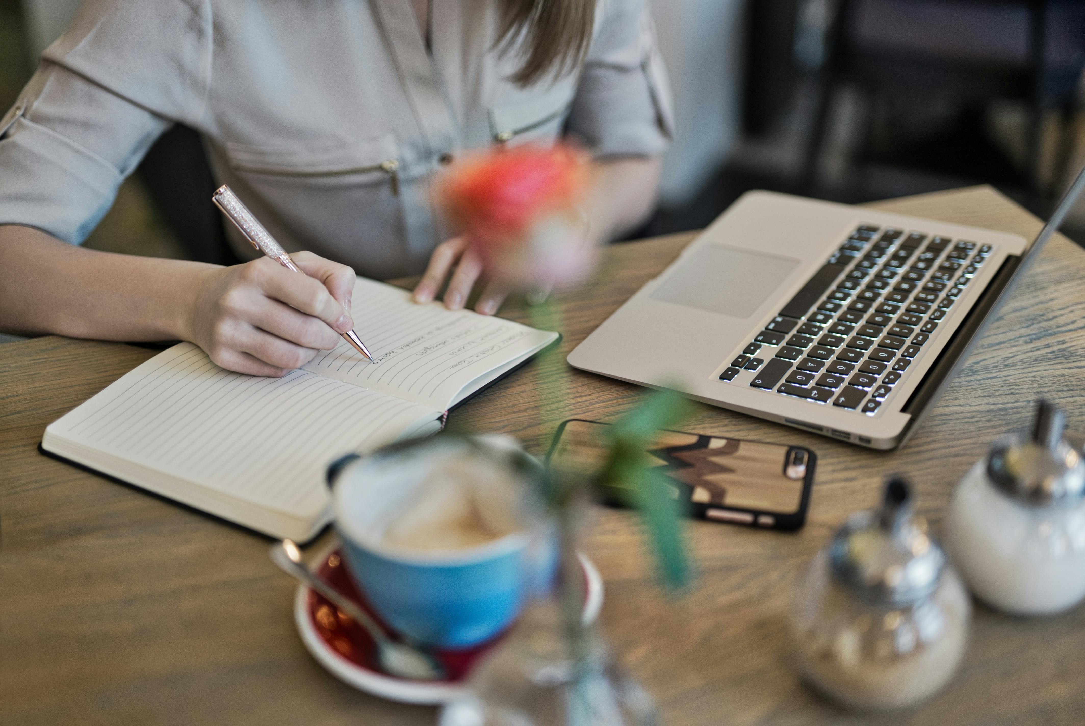 Is AI-Assisted Journaling Effective and What Are Its Benefits?